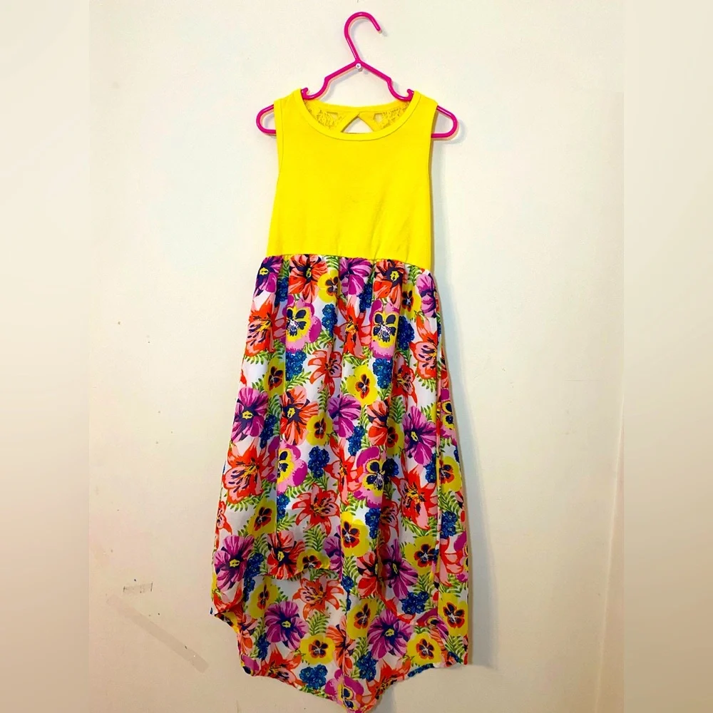 GIRL’S DRESS BUNDLE. - Picture 12 of 14
